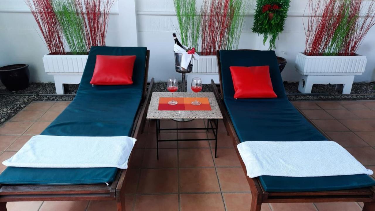 Swiss Food Restaurant And Room For Rent Pattaya Eksteriør bilde