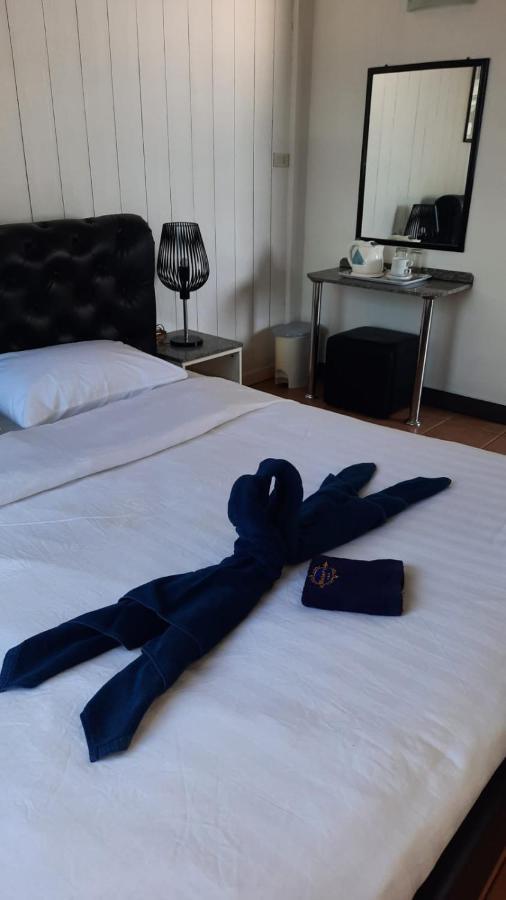 Swiss Food Restaurant And Room For Rent Pattaya Eksteriør bilde