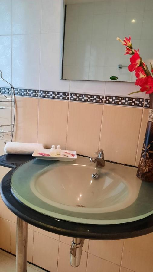 Swiss Food Restaurant And Room For Rent Pattaya Eksteriør bilde