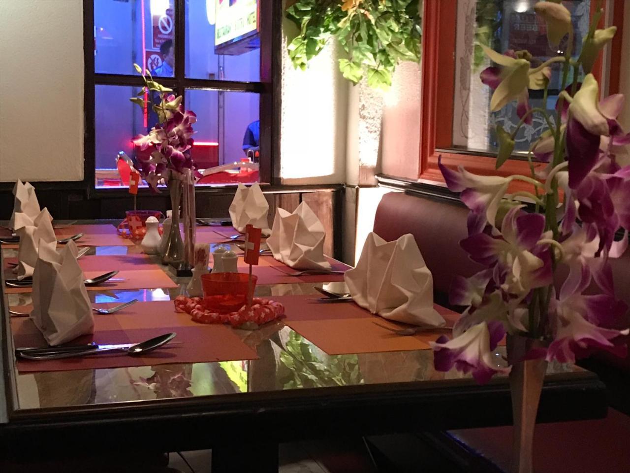 Swiss Food Restaurant And Room For Rent Pattaya Eksteriør bilde